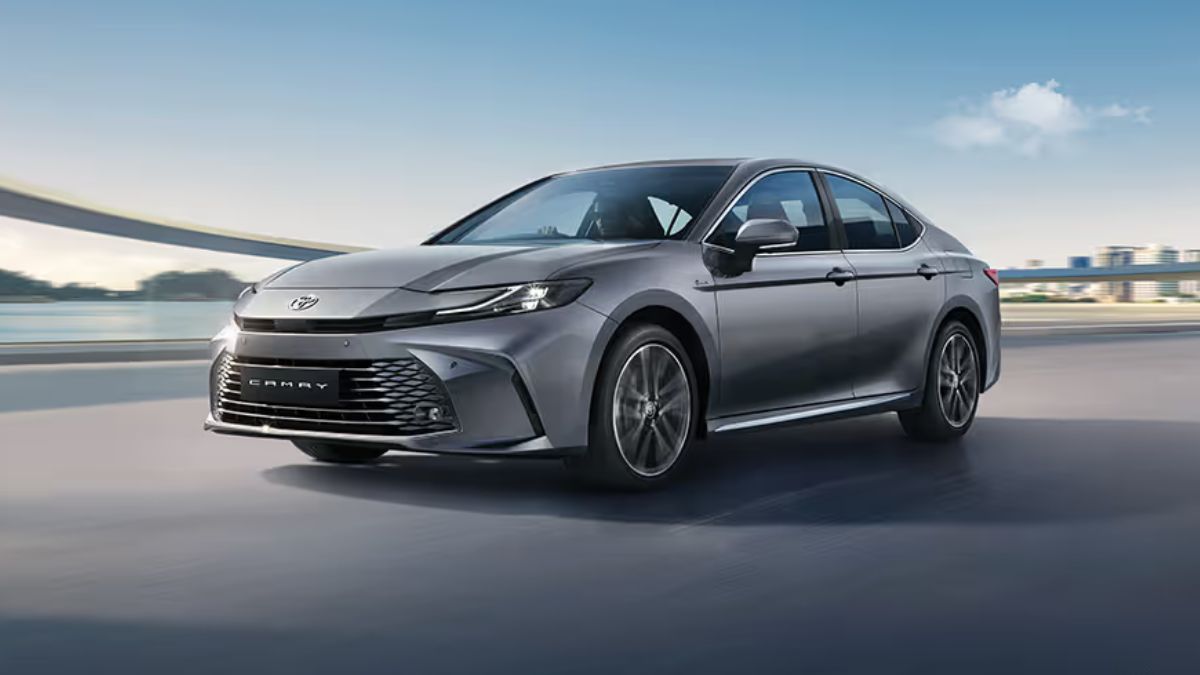 Toyota Camry Hybrid Sprint Edition