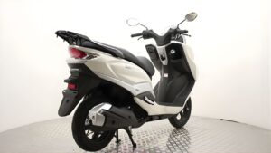 Suzuki Burgman Street 125 EX