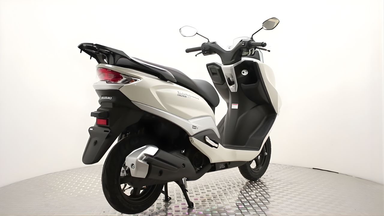 Suzuki Burgman Street 125 EX