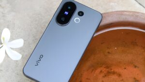 Vivo X300 FE