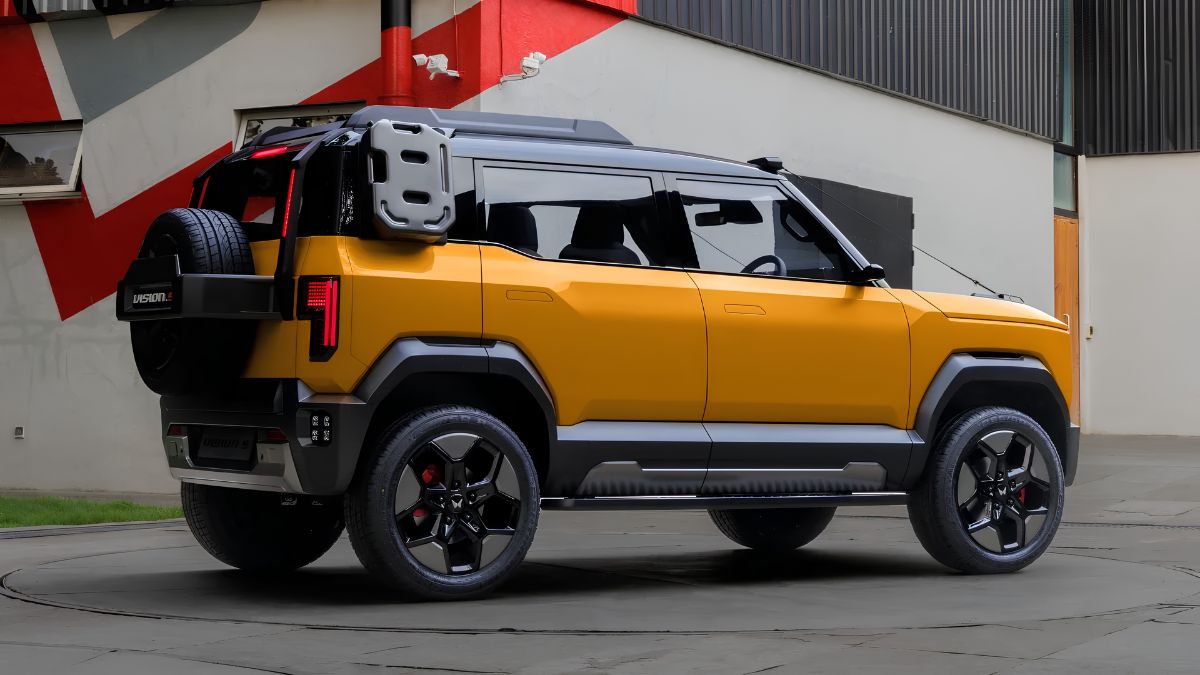 Mahindra Vision S